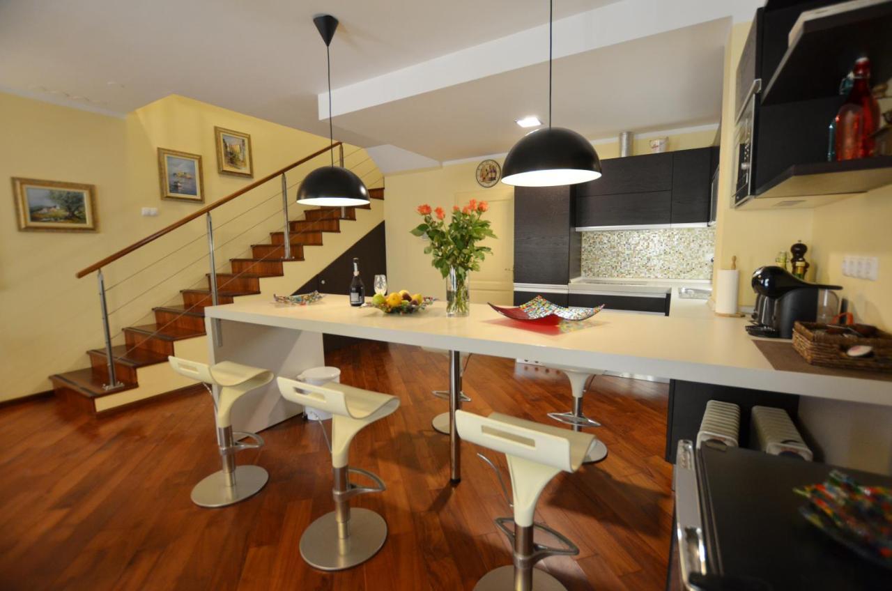 Apartment Delux 로비니 외부 사진