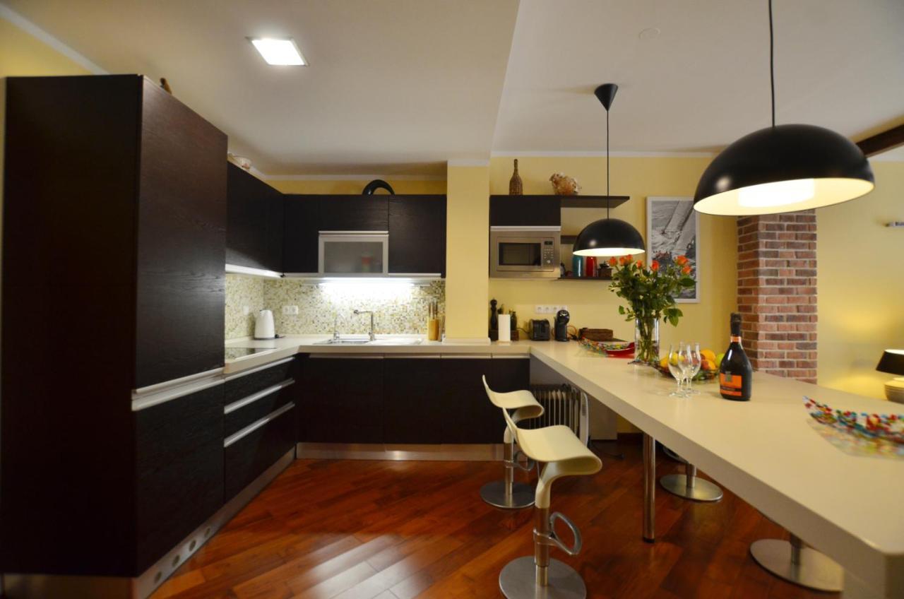 Apartment Delux 로비니 외부 사진